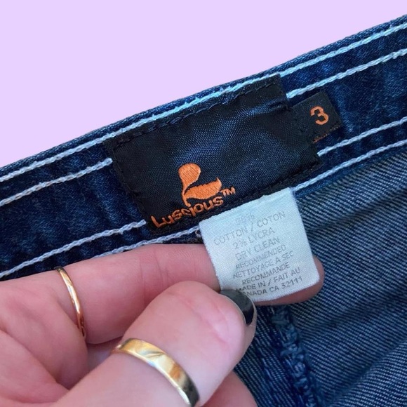 Vintage 90s Body Hugging Denim Flared Blue Jeans 🔥 - Picture 6 of 8